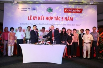QUAN HỆ HỢP TÁC GIỮA HỘI RĂNG HÀM MẶT VÀ CTY COLGATE – PALMOLIVE VN